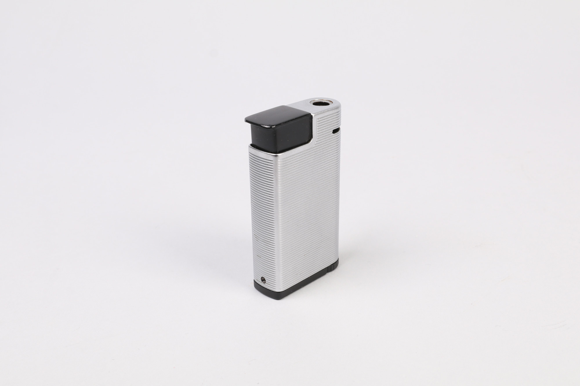  Braun Mach 2 lighter