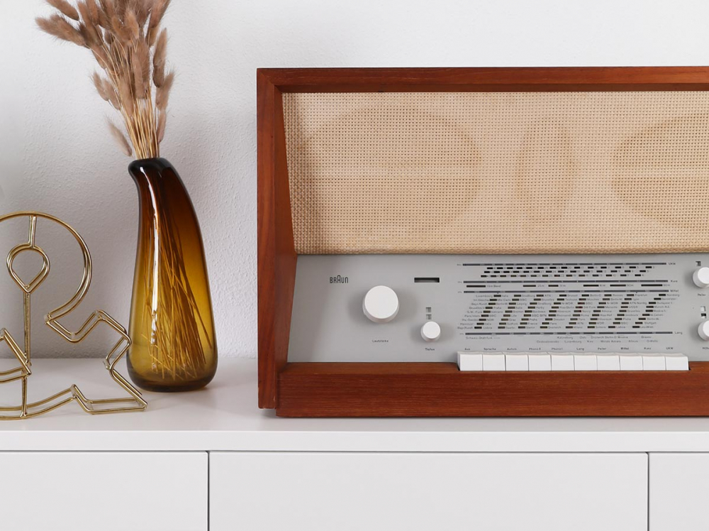 We collect iconic design artifacts from Braun & co.