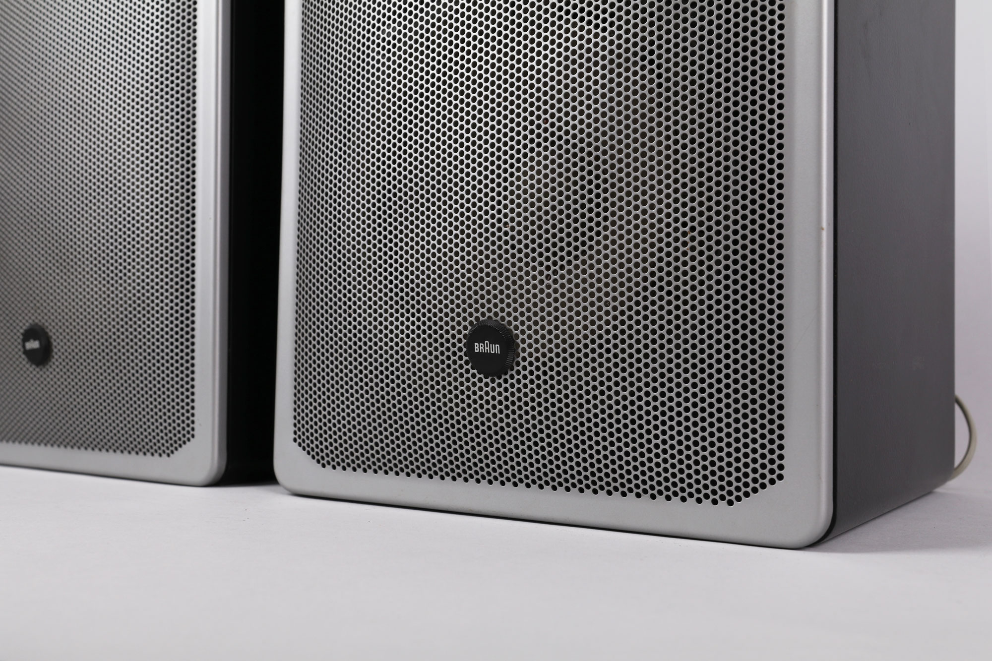 Braun L 530 loudspeakers from the classic BRAUN era.